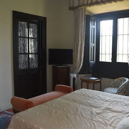 Hotel Caserio De Lobones 5*
