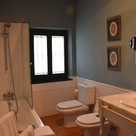 Caserio De Lobones Hotel